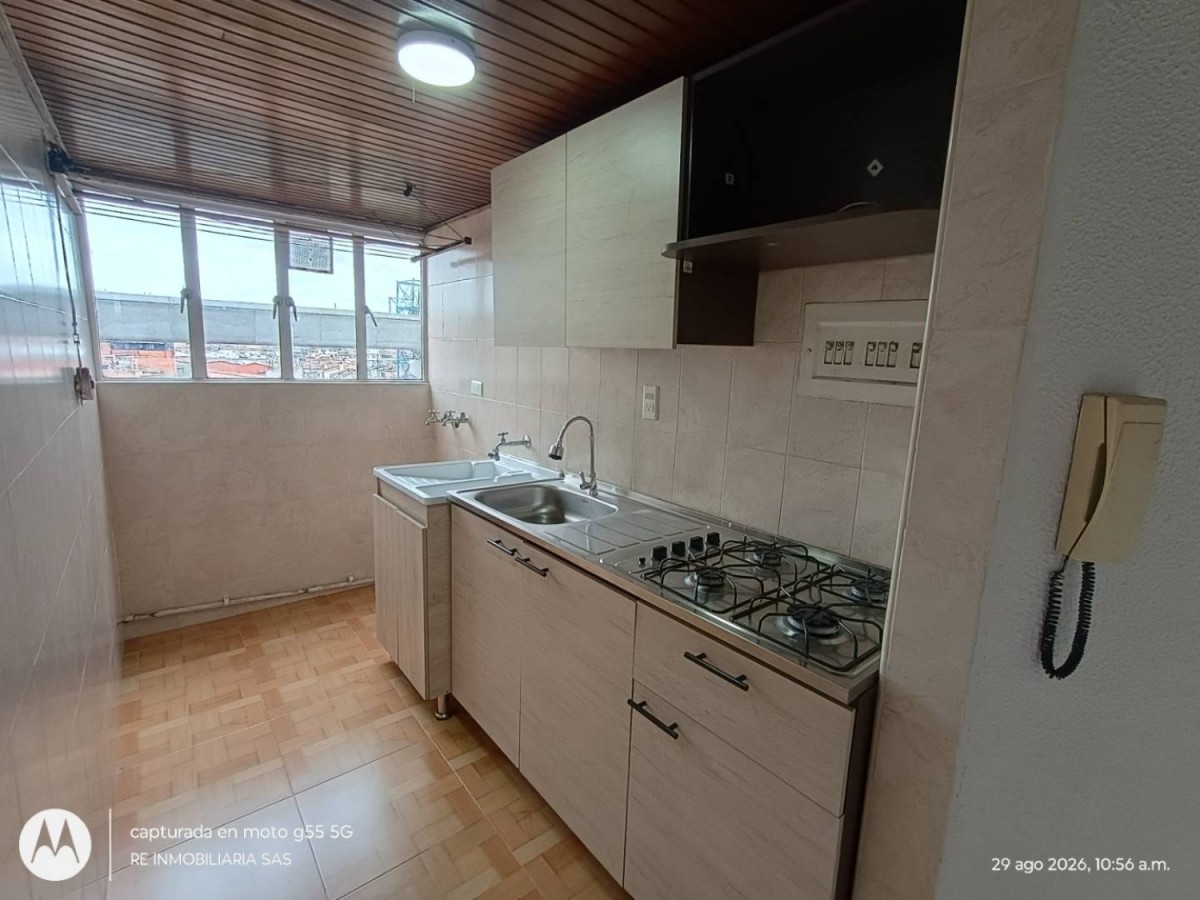 Apartamento en venta en Las Guacamayas, Bogotá · foto 6 de 24