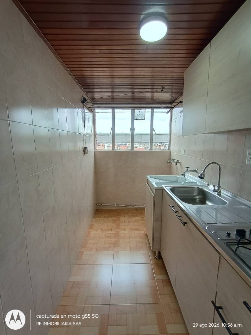Apartamento en venta en Las Guacamayas, Bogotá · foto 7 de 24