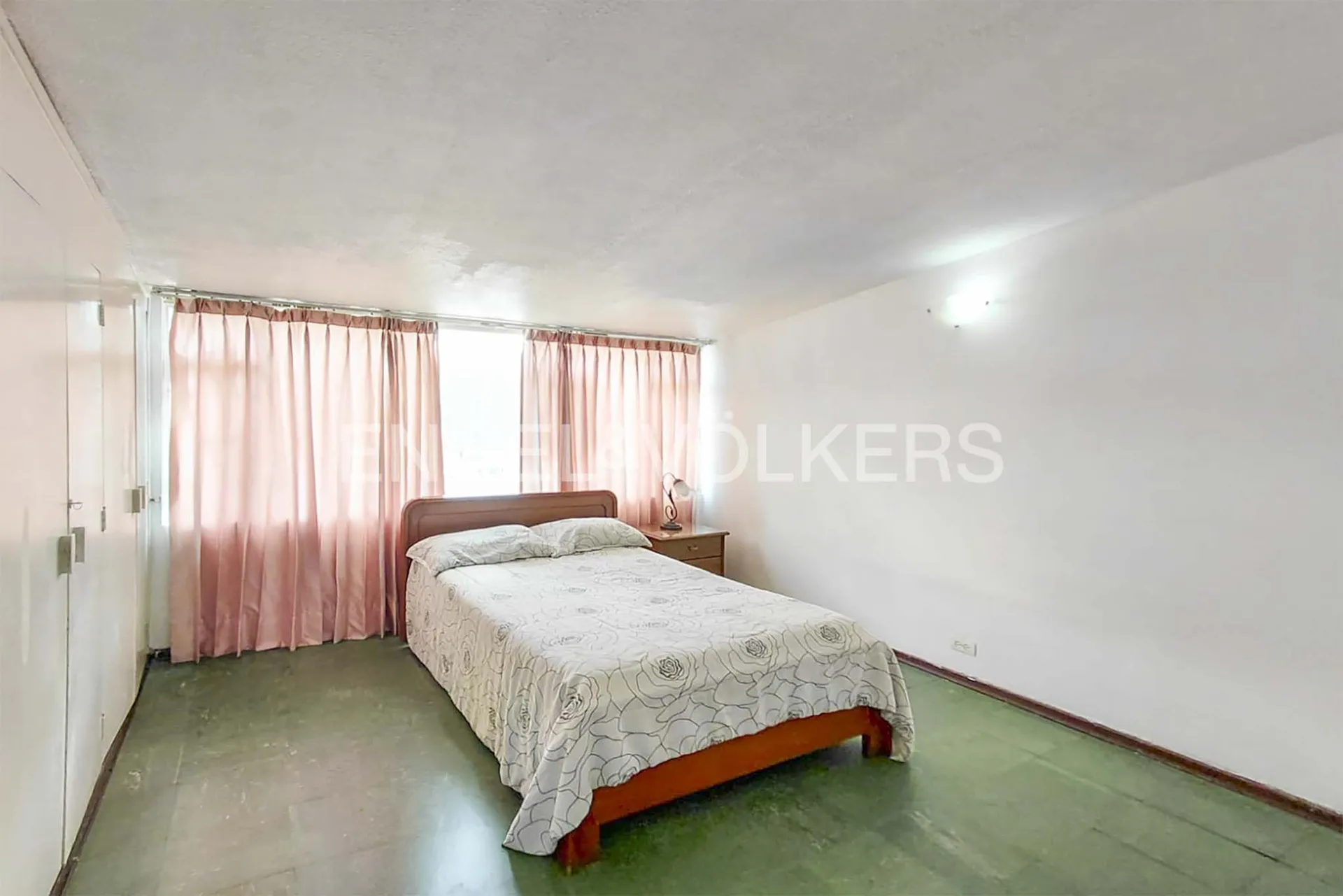 Casa en venta en La Castellana, Bogotá · foto 12 de 17