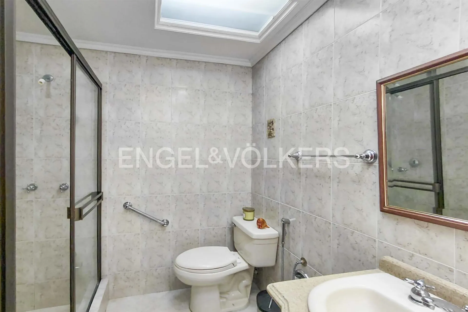 Casa en venta en La Castellana, Bogotá · foto 11 de 17