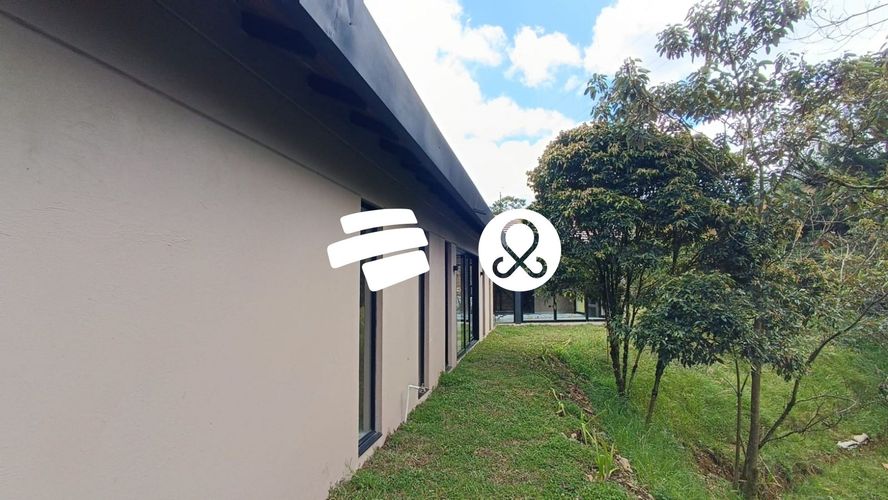 Casa de 3 alcobas en venta en Santa Elena, Medellín · foto 13 de 24