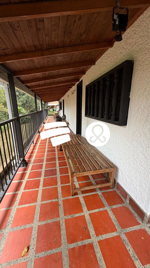 Finca en venta en Laureles, Medellín, 4781 m² · foto 13 de 24