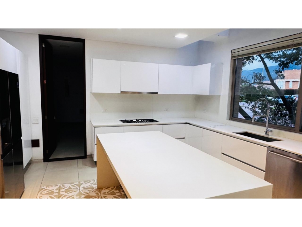 Casa en venta en Guaymaral, Bogotá · foto 8 de 24