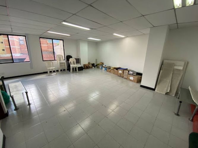 Oficina en arriendo en Lorena, Medellín, 60 m² · foto 2 de 6