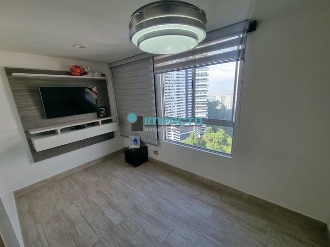 Apartamento de 2 alcobas en arriendo en Loma Del Indio, Medellín, 85 m² · foto 3 de 22
