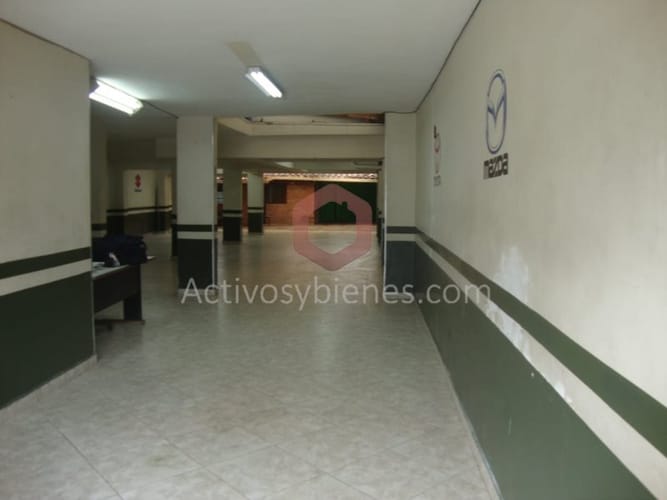 Local en venta en Bolivariana, Medellín, 278 m² · foto 2 de 13