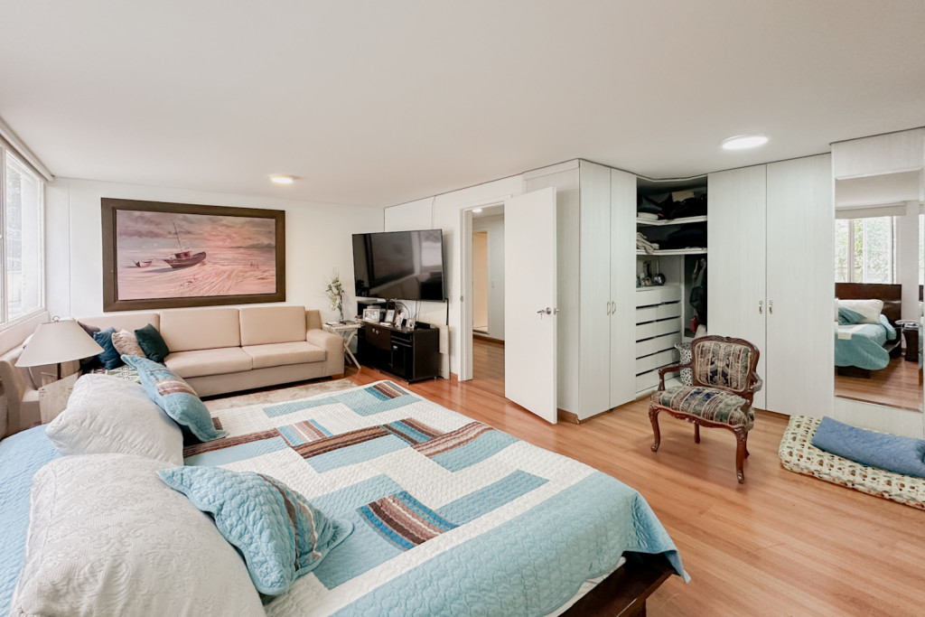 Apartamento en venta en Chico, Bogotá · foto 15 de 23