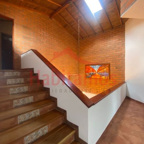 Casa de 9 alcobas en arriendo en Rionegro · foto 8 de 24