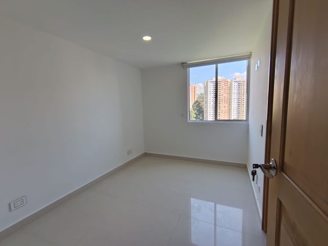 Apartamento de 2 alcobas en arriendo en Belén, Medellín, 90 m² · foto 14 de 20