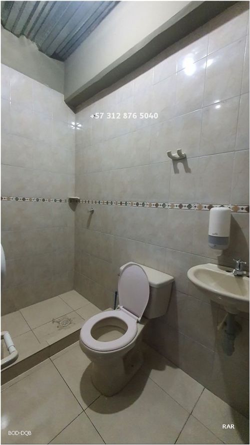 Bodega en venta en La Badea, Dosquebradas, 470 m² · foto 9 de 13