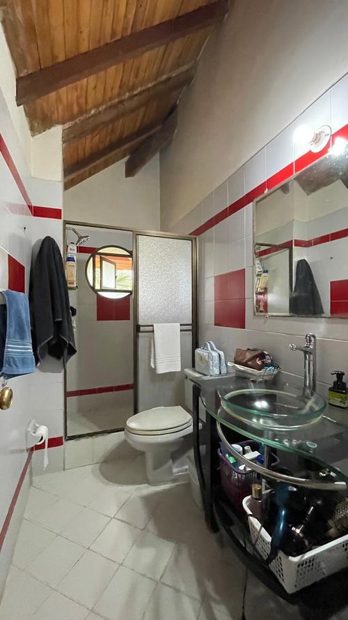 Casa de 5 alcobas en venta en Terrazas De Menzuli, Piedecuesta, 600 m² · foto 11 de 24