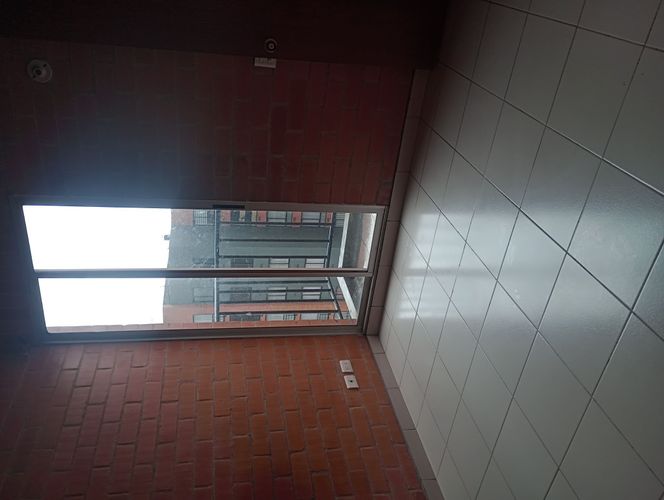 Apartamento de 3 alcobas en venta en San Pedro, Madrid, 58 m² · foto 3 de 12