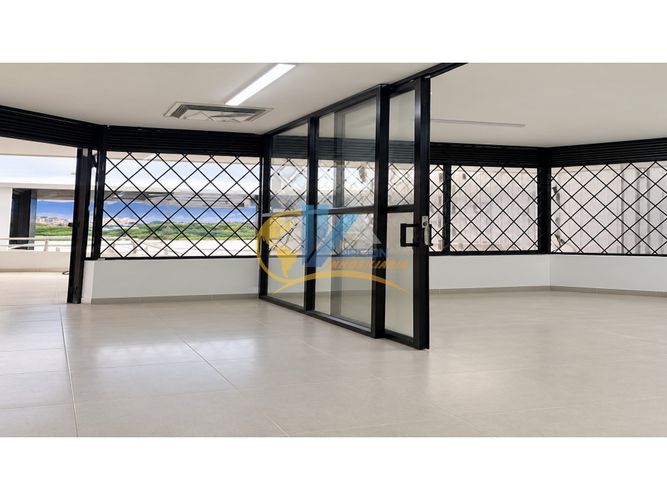 Oficina en venta en Centro, Bucaramanga, 43 m² · foto 2 de 5