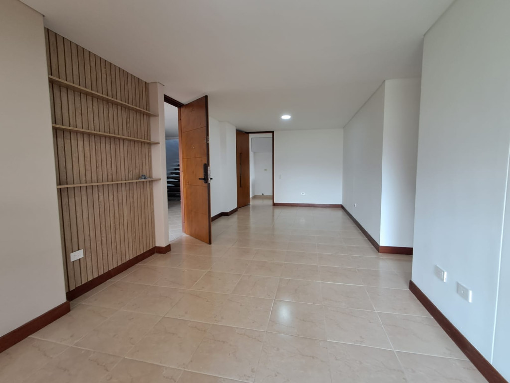 Apartamento en Arriendo en El Poblado, Medellín