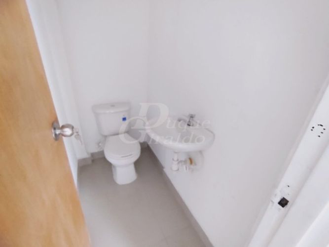 Local en arriendo en Campo Amor, Medellín, 20 m² · foto 3 de 8