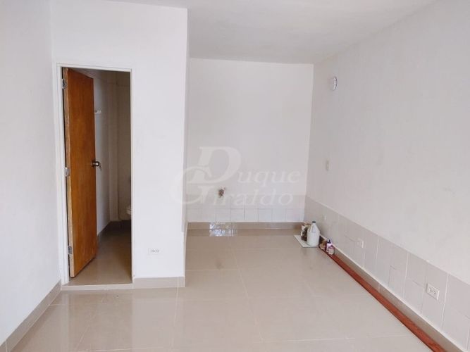 Local en arriendo en Campo Amor, Medellín, 20 m² · foto 6 de 8