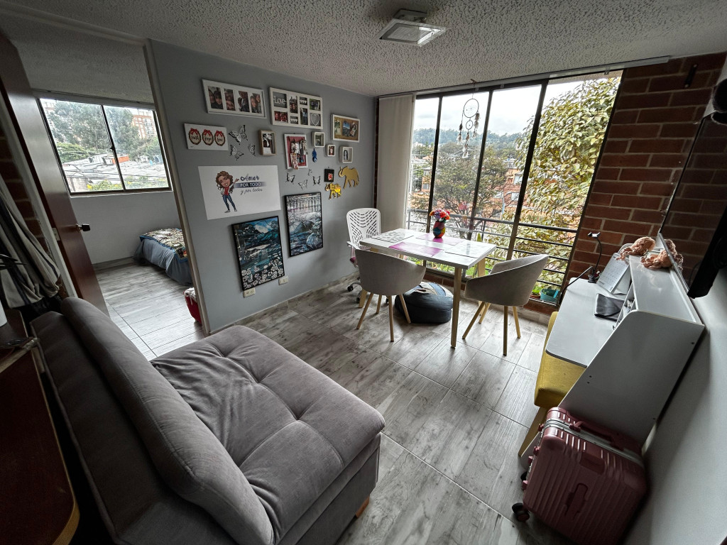 Apartamento en venta en Portales Del Norte, Bogotá · foto 9 de 18
