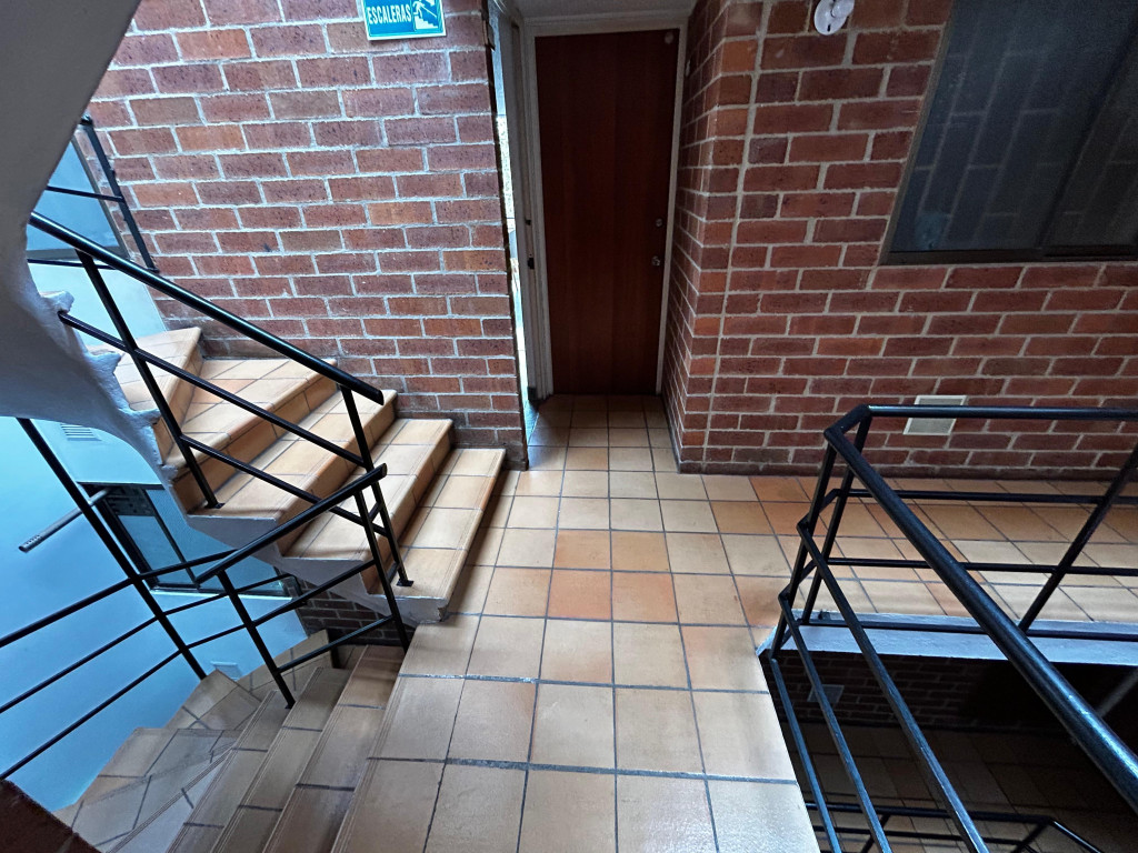 Apartamento en venta en Portales Del Norte, Bogotá · foto 14 de 18