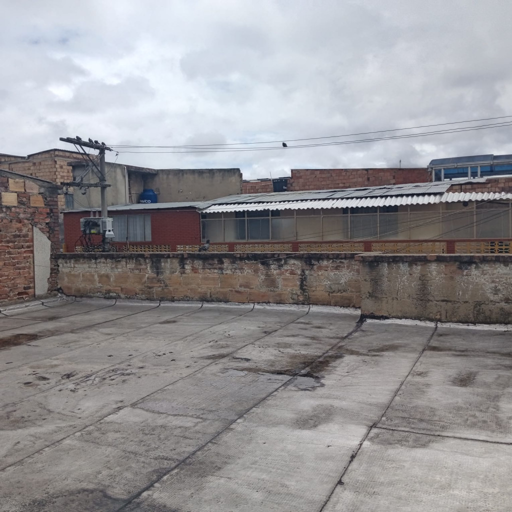 Casa en venta en San Jose Sur Oriental, Bogotá · foto 2 de 6