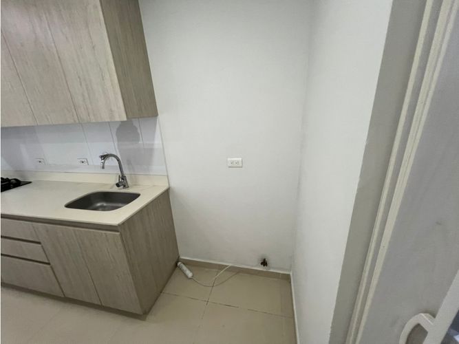 Apartamento de 3 alcobas en arriendo en Escobero, Medellín, 80 m² · foto 8 de 24