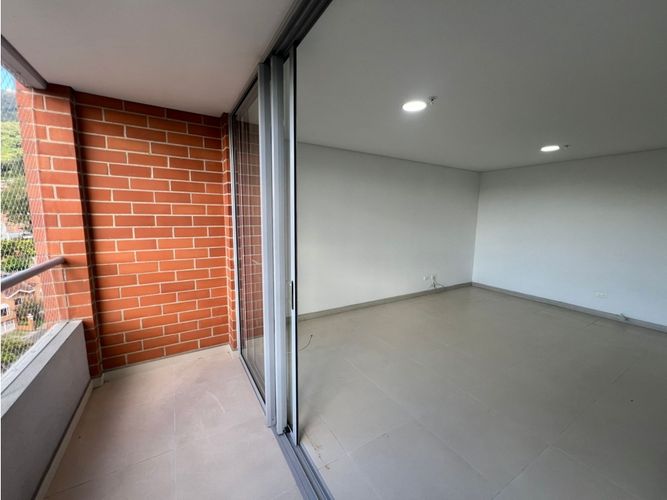 Apartamento de 3 alcobas en arriendo en Escobero, Medellín, 80 m² · foto 12 de 24