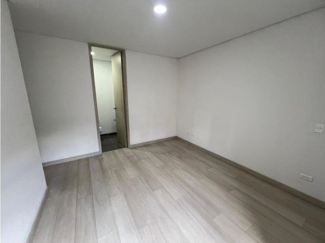 Apartamento de 3 alcobas en arriendo en Escobero, Medellín, 80 m² · foto 22 de 24