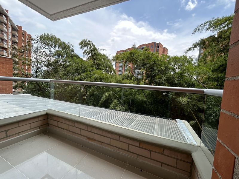 Apartamento en arriendo en Loma Del Esmeraldal, Envigado · foto 24 de 24