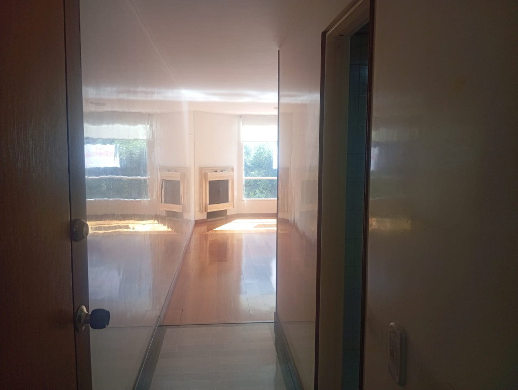 Apartamento en venta en Bella Suiza, Bogotá · foto 2 de 21