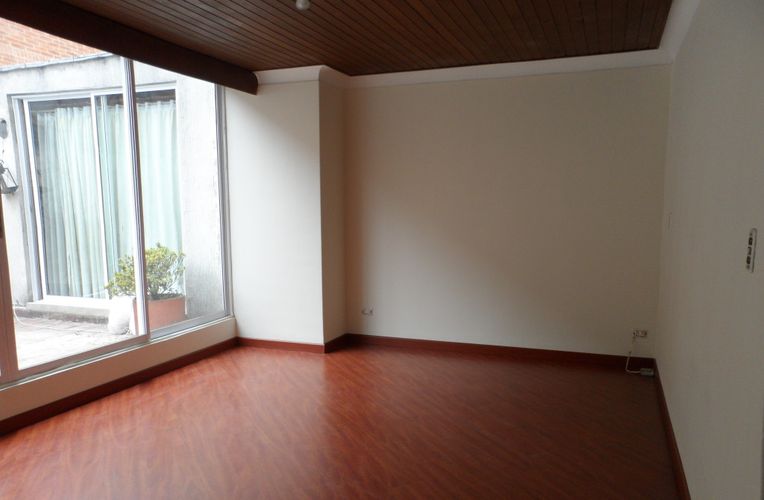 Apartamento de 4 alcobas en venta en Santa Paula, Bogotá, 309 m² · foto 9 de 16