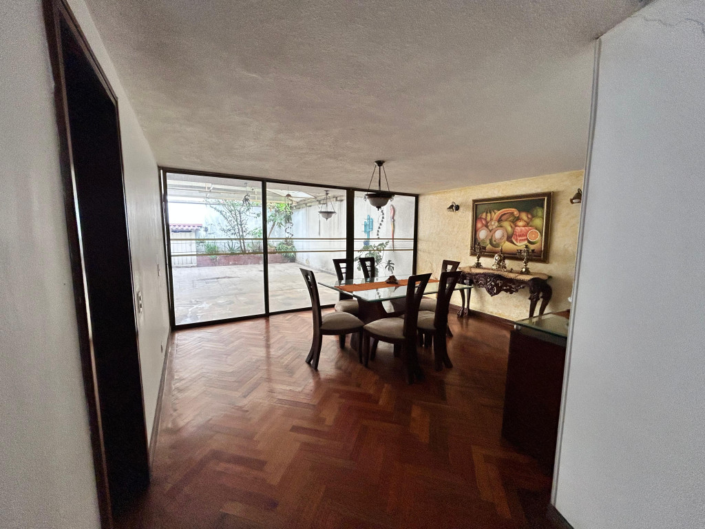 Casa en venta en Pasadena, Bogotá · foto 3 de 22