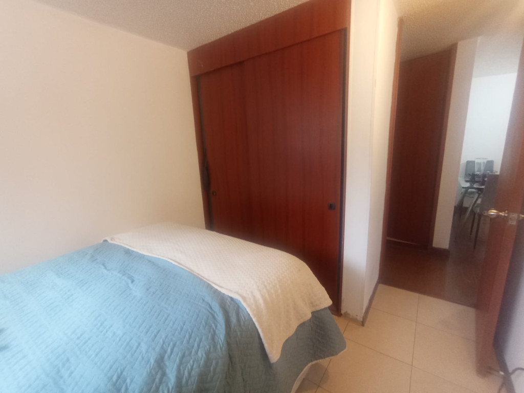 Apartamento en venta en Hayuelos, Bogotá · foto 7 de 17