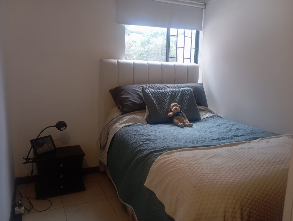 Apartamento en venta en Hayuelos, Bogotá · foto 8 de 17
