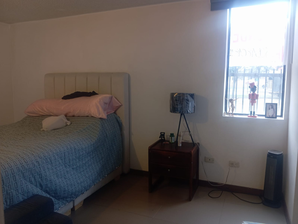 Apartamento en venta en Hayuelos, Bogotá · foto 10 de 17
