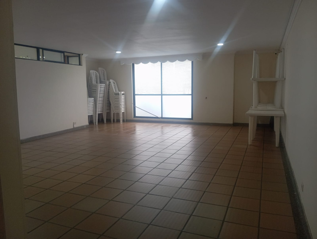 Apartamento en venta en Hayuelos, Bogotá · foto 12 de 17