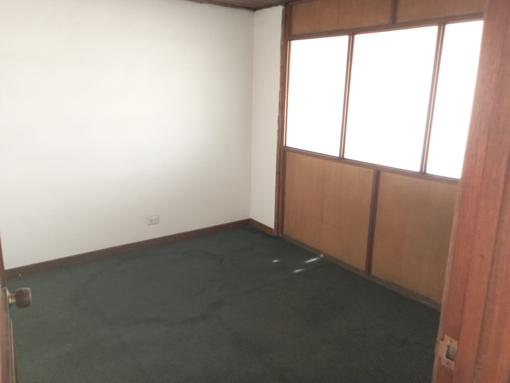 Casa en venta en Engativá, Bogotá · foto 9 de 18