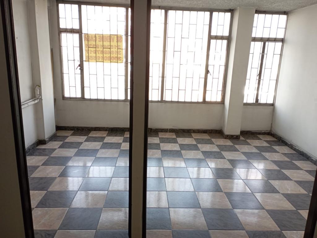 Casa en venta en Engativá, Bogotá · foto 12 de 18