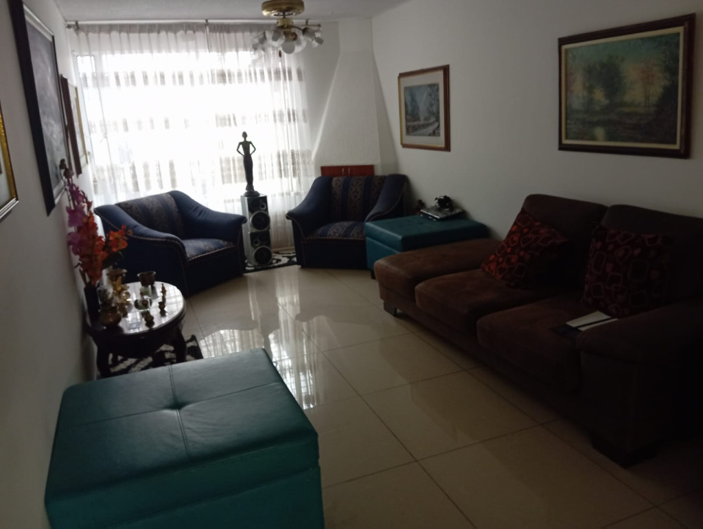Casa en venta en La Alborada, Bogotá · foto 6 de 19