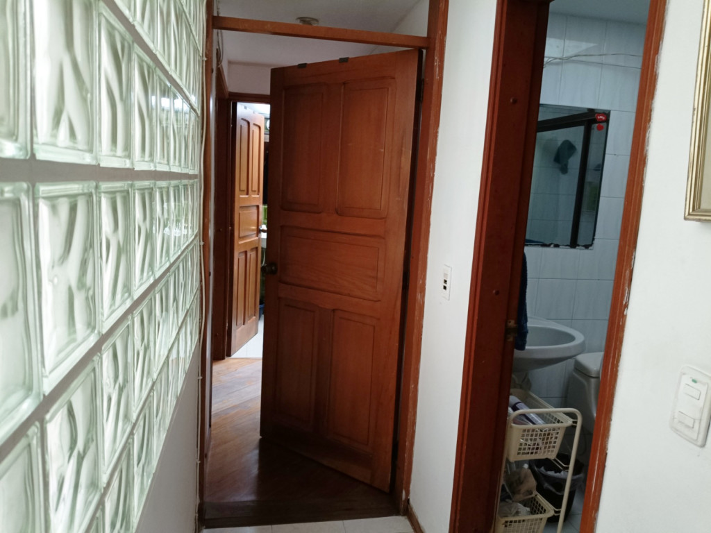 Apartamento en venta en Santa Barbara Occidental, Bogotá · foto 9 de 14
