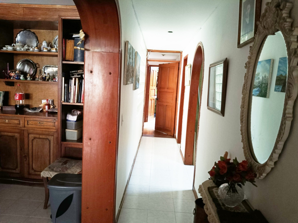 Apartamento en venta en Santa Barbara Occidental, Bogotá · foto 11 de 14