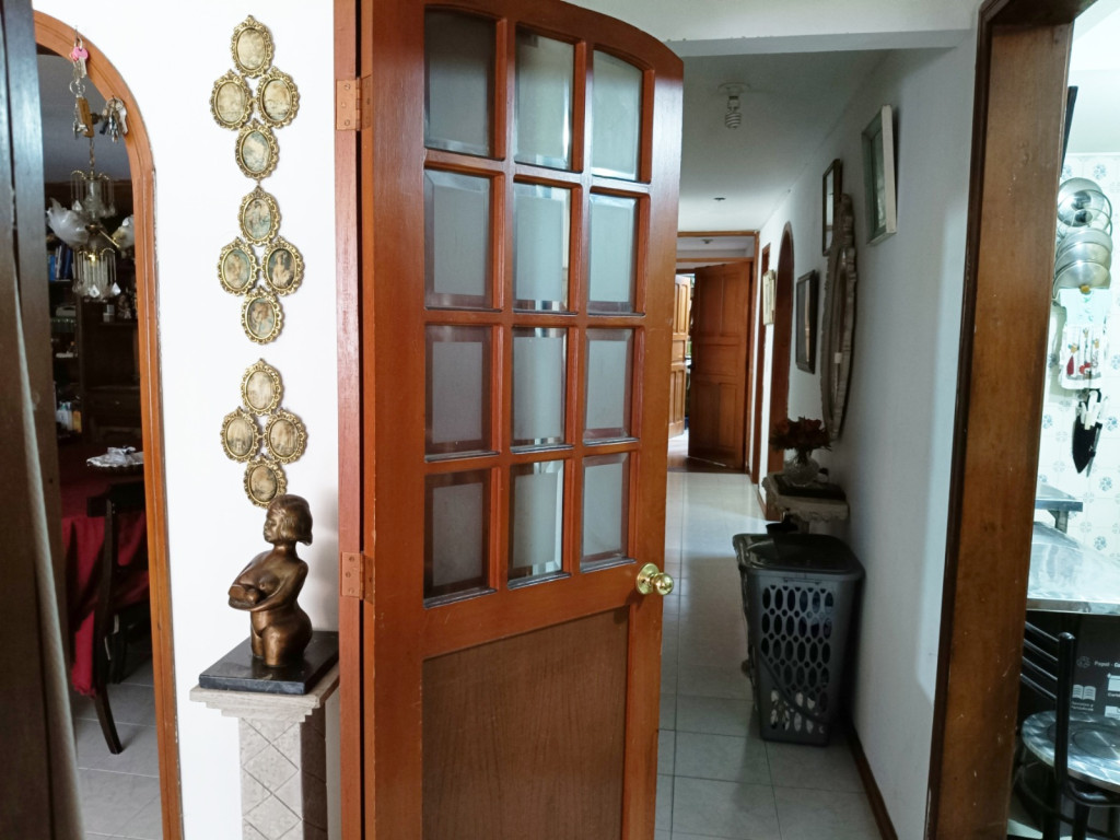 Apartamento en venta en Santa Barbara Occidental, Bogotá · foto 12 de 14