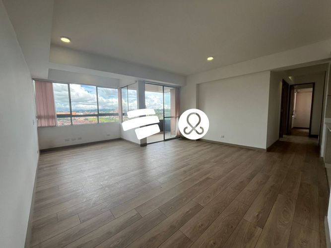 Apartamento de 3 alcobas en venta en El Porvenir, Rionegro, 92 m² · foto 2 de 16