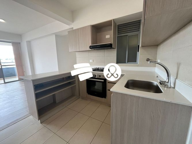 Apartamento de 3 alcobas en venta en El Porvenir, Rionegro, 92 m² · foto 5 de 16