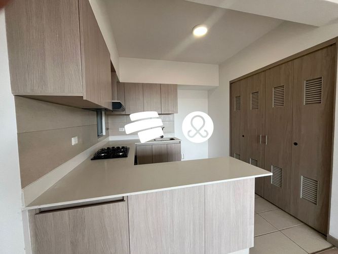 Apartamento de 3 alcobas en venta en El Porvenir, Rionegro, 92 m² · foto 6 de 16