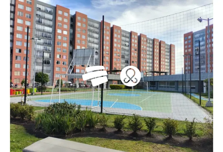 Apartamento de 2 alcobas en venta en San Pedro, Madrid, 52 m² · foto 3 de 24