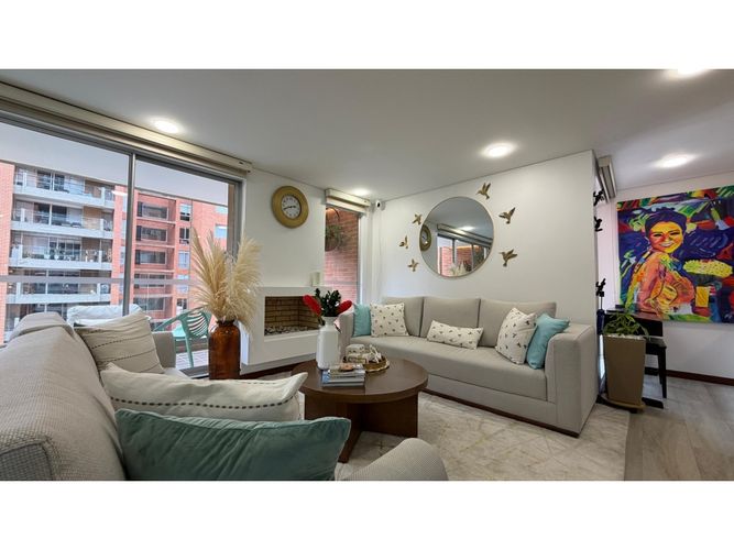 Apartamento de 3 alcobas en venta en Sotavento, Bogotá, 144 m² · foto 2 de 24
