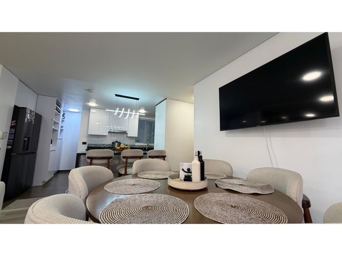 Apartamento de 3 alcobas en venta en Sotavento, Bogotá, 144 m² · foto 5 de 24