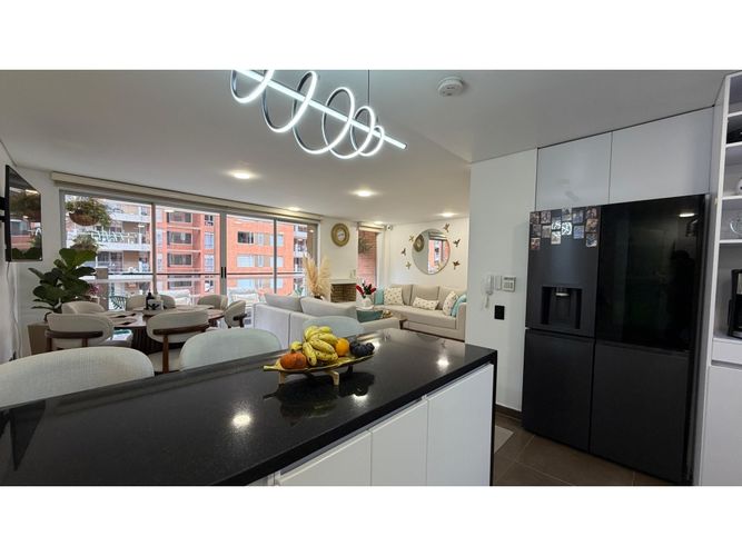 Apartamento de 3 alcobas en venta en Sotavento, Bogotá, 144 m² · foto 8 de 24