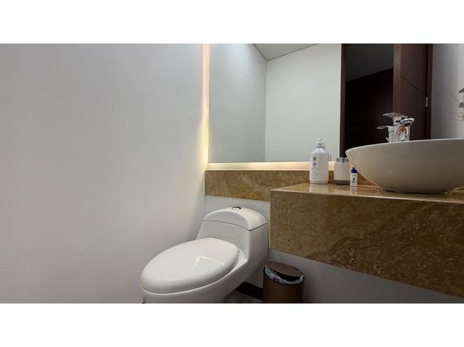 Apartamento de 3 alcobas en venta en Sotavento, Bogotá, 144 m² · foto 11 de 24