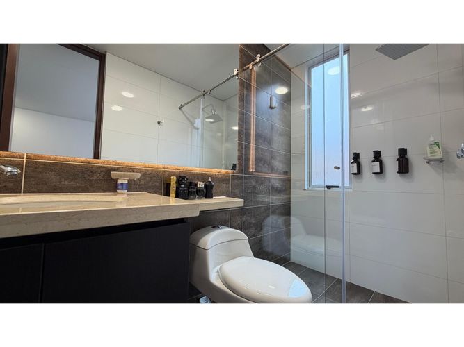 Apartamento de 3 alcobas en venta en Sotavento, Bogotá, 144 m² · foto 17 de 24