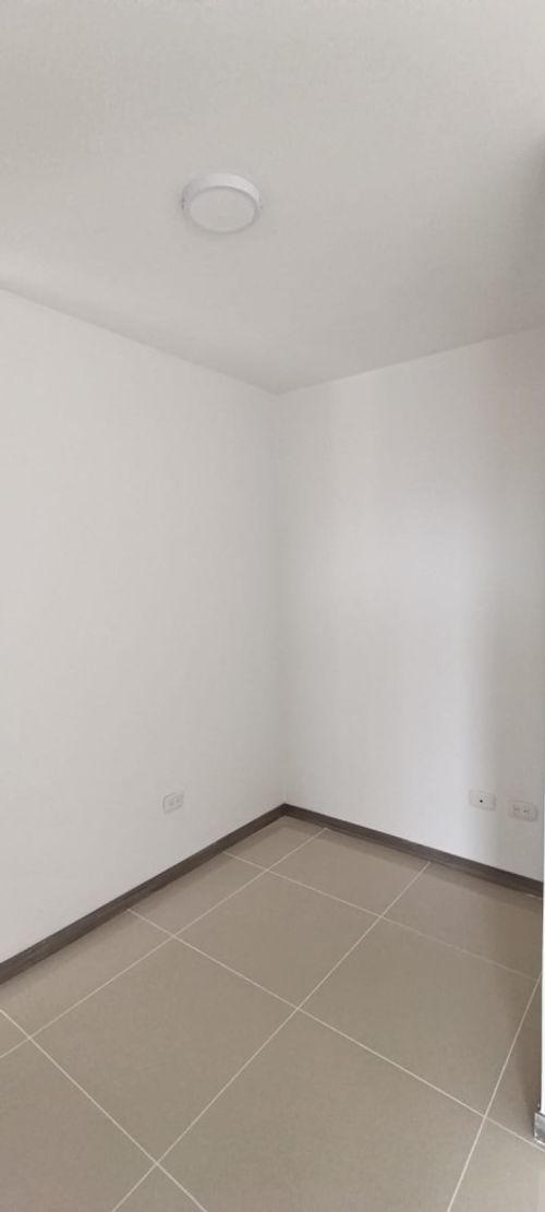Apartamento de 3 alcobas en venta en Lili, Cali, 93 m² · foto 11 de 24